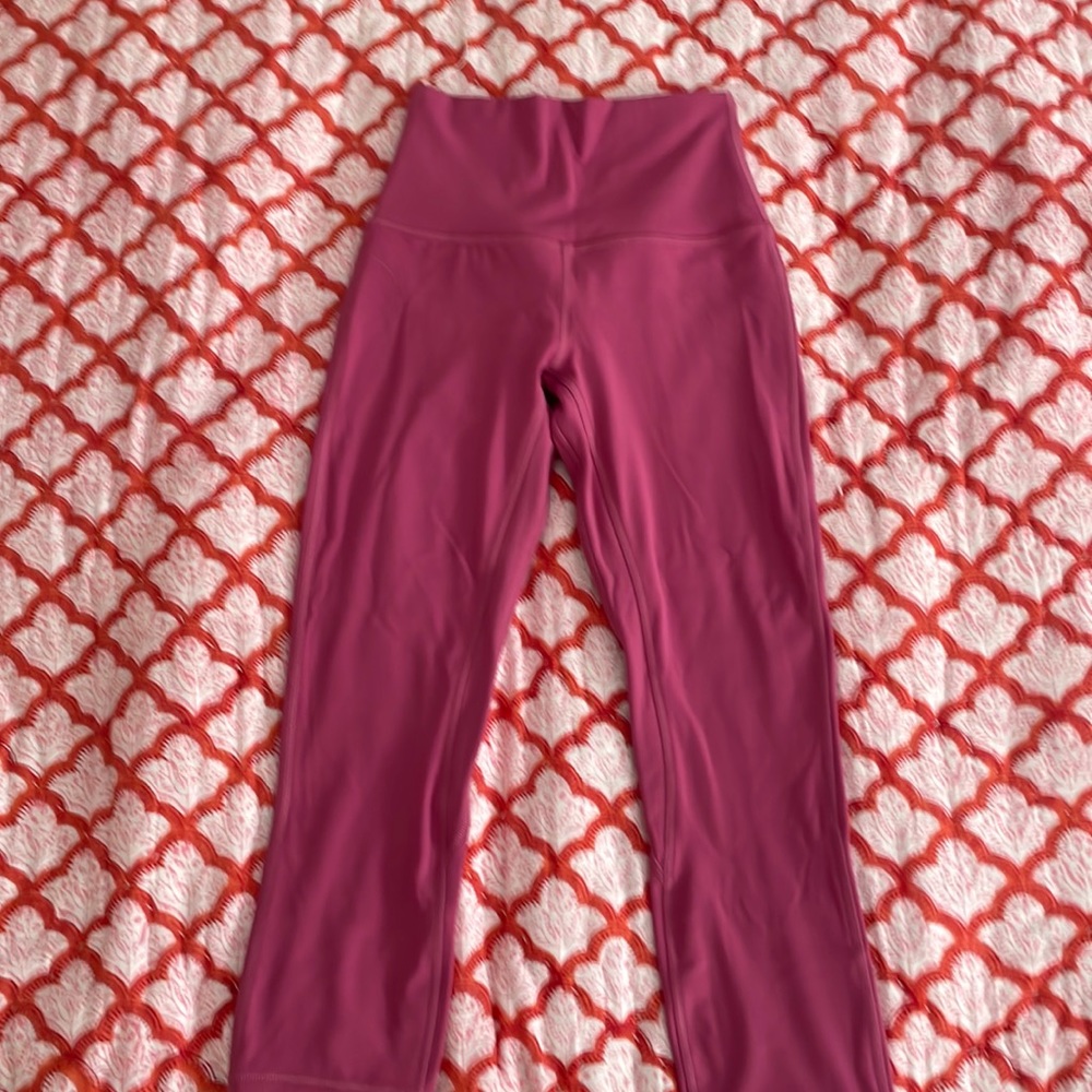 Lululemon leggings, size 2, never worn